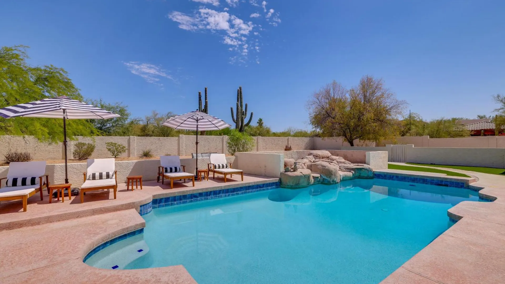 بيت للعطل Scottsdale Home Rental With Heated Saltwater Pool!